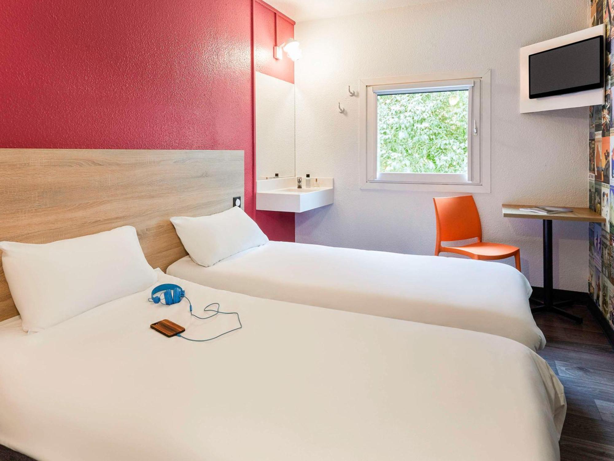 Hotelf1 Toulouse Ramonville Екстер'єр фото